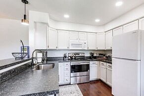 Quaint Flagstaff Condo w/ Balcony ~ 6 Mi to Dtwn!