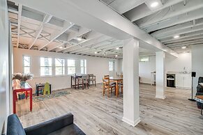 Charming Wolcott Cottage w/ Fire Pit & Mini Dock