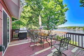 Charming Wolcott Cottage w/ Fire Pit & Mini Dock