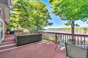 Charming Wolcott Cottage w/ Fire Pit & Mini Dock
