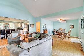 Charming Wolcott Cottage w/ Fire Pit & Mini Dock