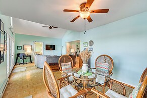 Charming Wolcott Cottage w/ Fire Pit & Mini Dock