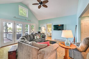 Charming Wolcott Cottage w/ Fire Pit & Mini Dock