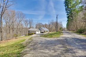 Lakefront Home w/ Deck, Near Mammoth Cave Park!