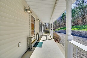 Lakefront Home w/ Deck, Near Mammoth Cave Park!