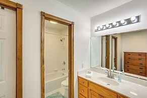 Lakefront Home w/ Deck, Near Mammoth Cave Park!