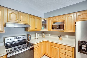 Lakefront Home w/ Deck, Near Mammoth Cave Park!