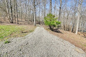 Lakefront Home w/ Deck, Near Mammoth Cave Park!