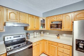 Lakefront Home w/ Deck, Near Mammoth Cave Park!