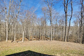 Lakefront Home w/ Deck, Near Mammoth Cave Park!