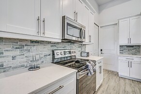 5 Mi to Beach: Family Retreat in Cape Coral