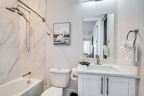 5 Mi to Beach: Family Retreat in Cape Coral