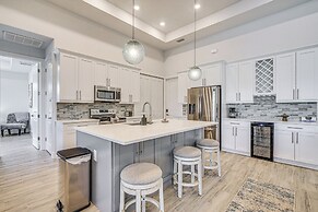 5 Mi to Beach: Family Retreat in Cape Coral