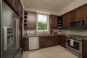 Miramar 6A 3 Bedr 3 Bath Ocean View