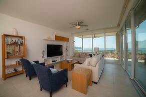 Montecielo 4A - 3 bdr 3 1 2 Bath Ocean View