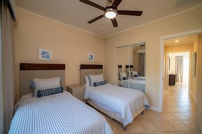 Del Mar 2J - 3bdr- 2bth Ocean View