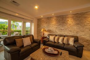 Del Mar 4M - 3 bdr 2 Bath Condo