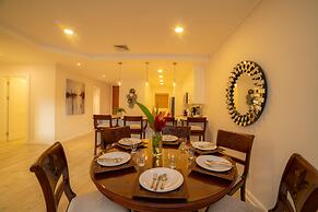 Del Mar 4M - 3 bdr 2 Bath Condo