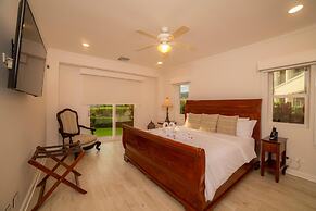 Del Mar 4M - 3 bdr 2 Bath Condo