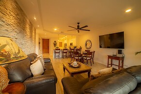 Del Mar 4M - 3 bdr 2 Bath Condo