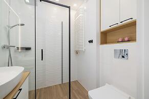 Cracow Apartment With Gym by Renters