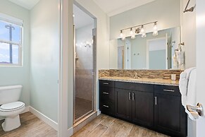 Elite Retreat #87 7 Bedroom Townhouse