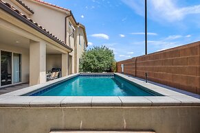 Elite Retreat #87 7 Bedroom Townhouse