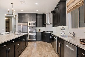 Elite Retreat #87 7 Bedroom Townhouse