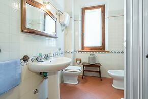 Villa Acquaviva With Pool In Perugia