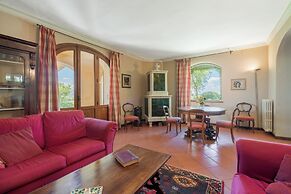 Villa Acquaviva With Pool In Perugia