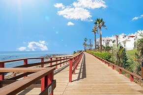 Calahonda Frontline Beach Algaida