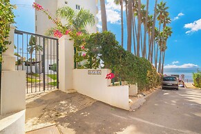 Calahonda Frontline Beach Algaida