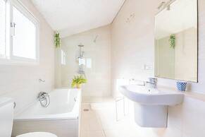 Bahia Dorada Complete Villa