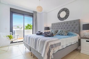 Sunset Golf Elegance