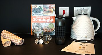 Luxury at Mercury Towers by Zaha Hadid Architects