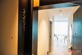 Your Luxury Retreat at Mercury Towers