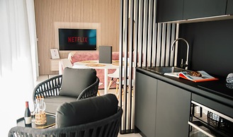 Your Luxury Retreat at Mercury Towers