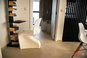 Your Luxury Retreat at Mercury Towers