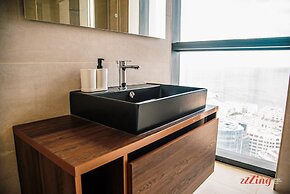 Your Luxury Retreat at Mercury Towers