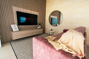 Your Luxury Retreat at Mercury Towers