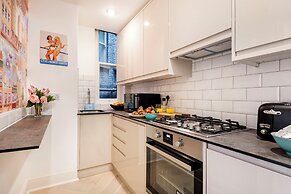 Stylish Buckingham Apartment Victoria