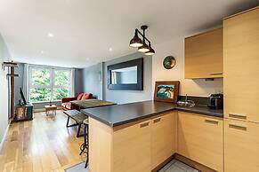 Spacious Modern Flat in Chelsea Harbour