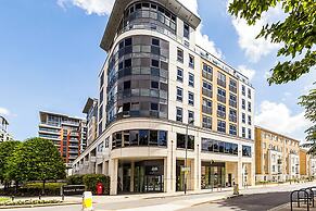 Spacious Modern Flat in Chelsea Harbour