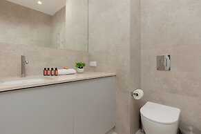 LUX Domaniewska by Renters Prestige