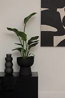 LUX Domaniewska by Renters Prestige