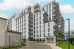 LUX Domaniewska by Renters Prestige