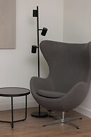 LUX Domaniewska by Renters Prestige