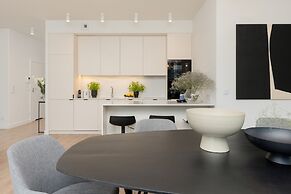 LUX Domaniewska by Renters Prestige