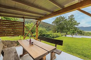 Lake View Holiday Home