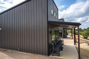 Willie In the Hill Country - Hacienda Amor